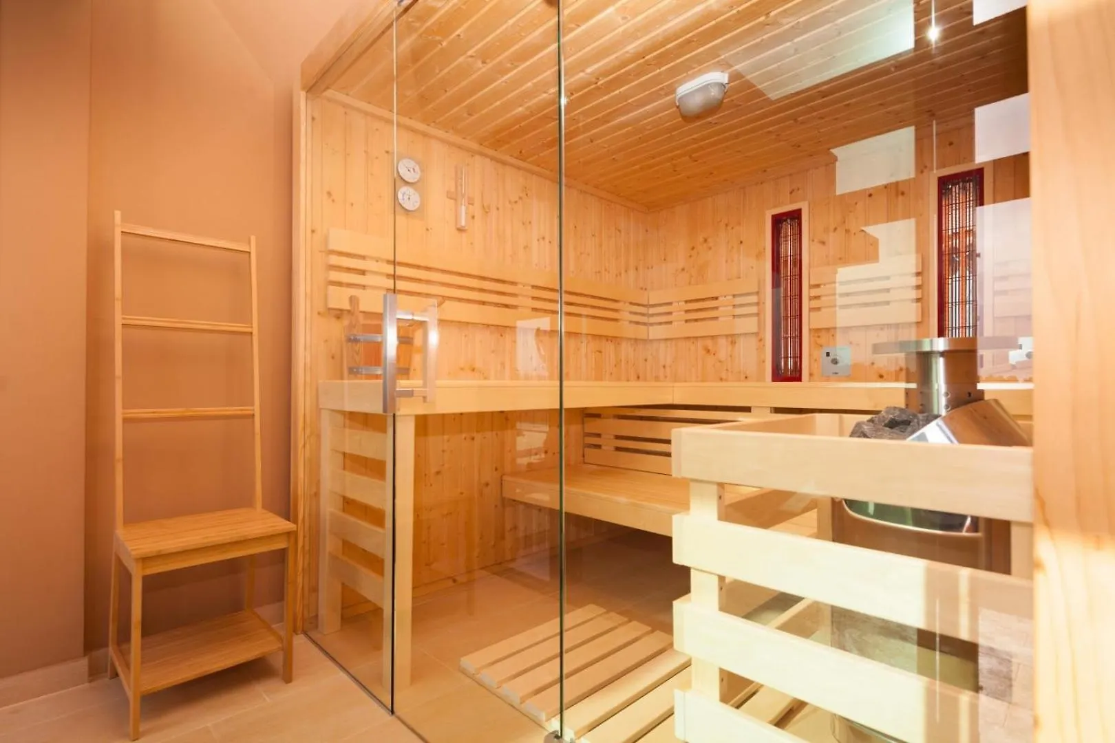 Luxury Villa Remi Near Medulin With Wellness And Sea View プレマントゥーラ クロアチア