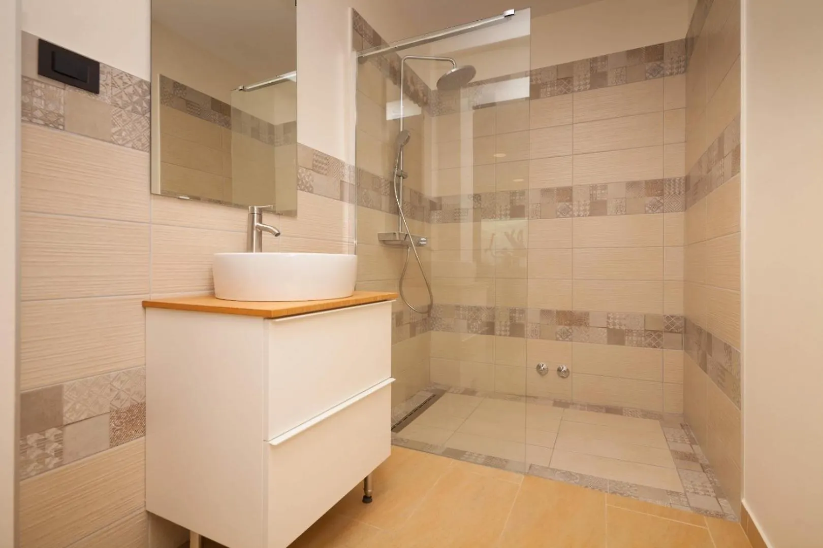 Luxury Villa Remi Near Medulin With Wellness And Sea View Premantura