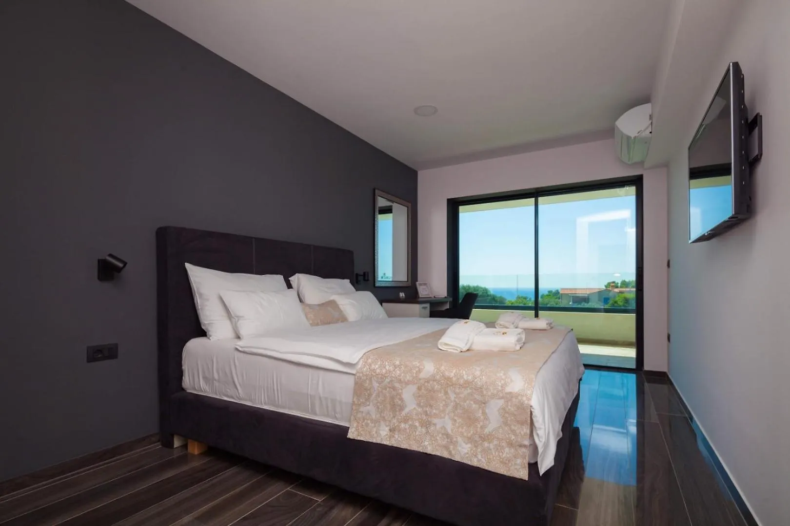 Luxury Villa Remi Near Medulin With Wellness And Sea View Premantura 0*,