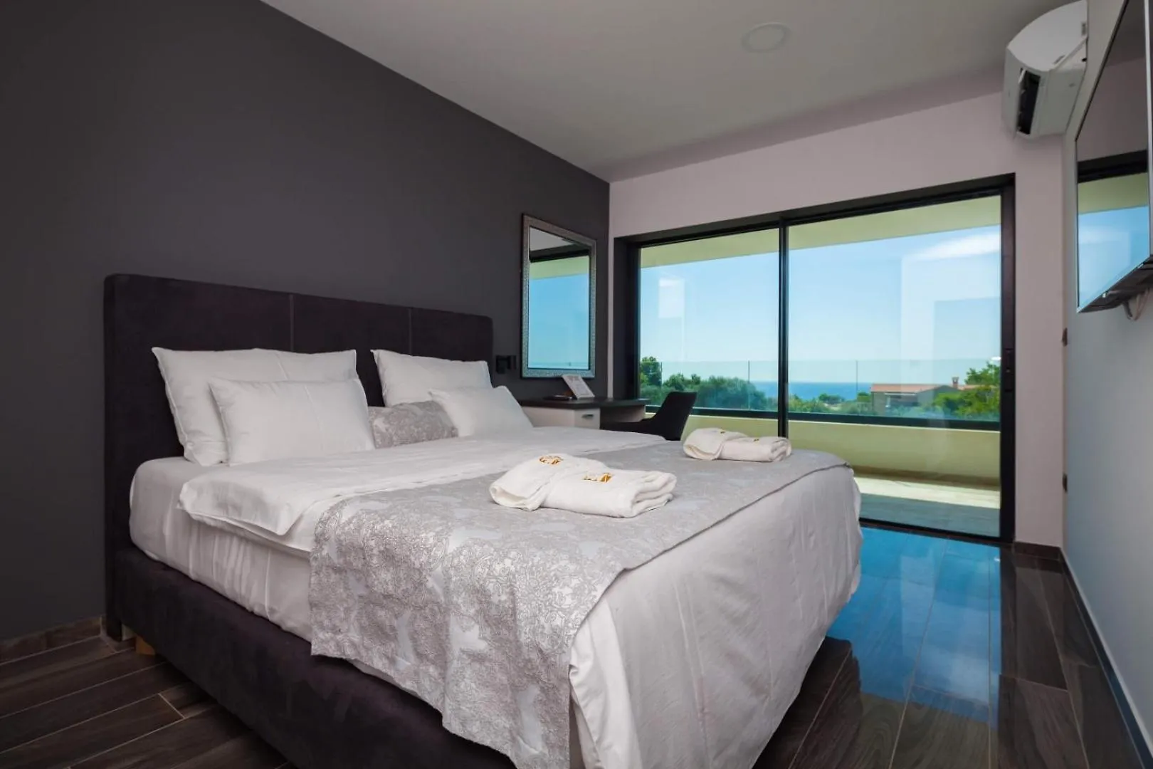 Luxury Villa Remi Near Medulin With Wellness And Sea View Premantura